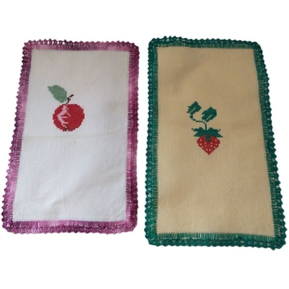 Cross Stitch Fruit Doily Set 2 Tea Towels Linens Handmade Farmhouse Country - Picture 4 of 15
